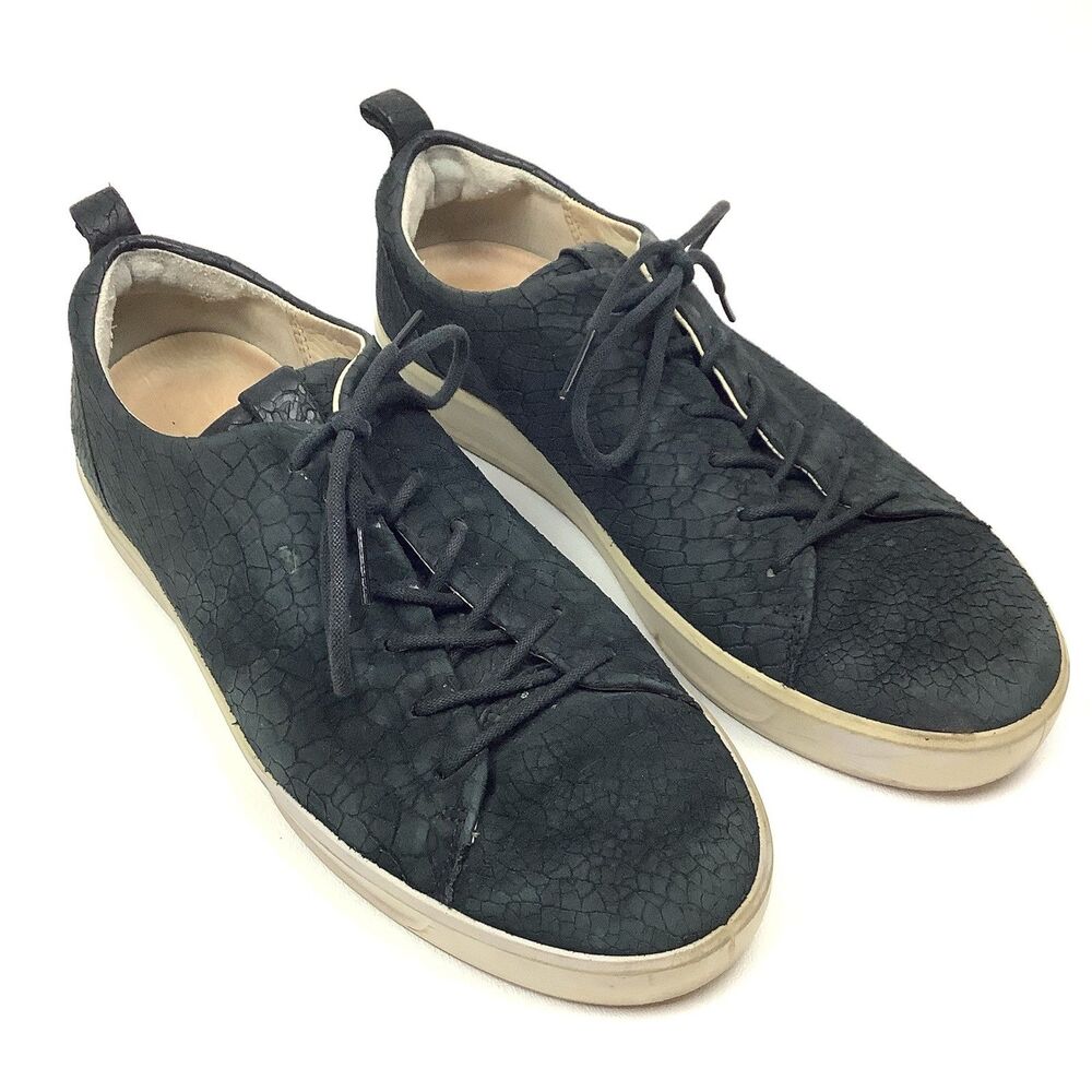 Ecco Black Low Top Sneakers Shoes Women 8 Crackled Textured Nubuck Suede Leather